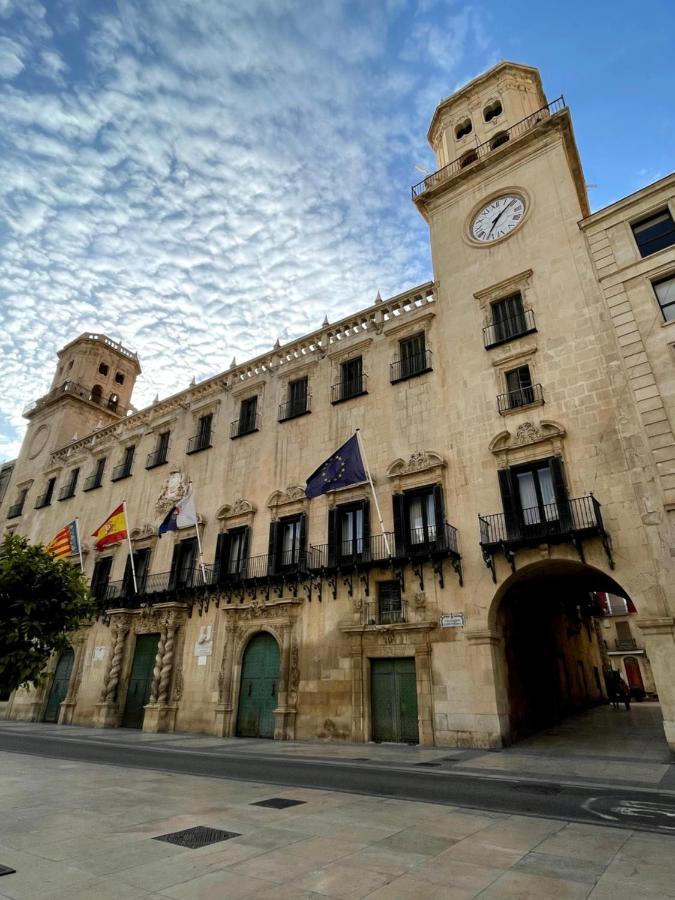 Haroldo Parres 17 Lägenhet Alicante Exteriör bild